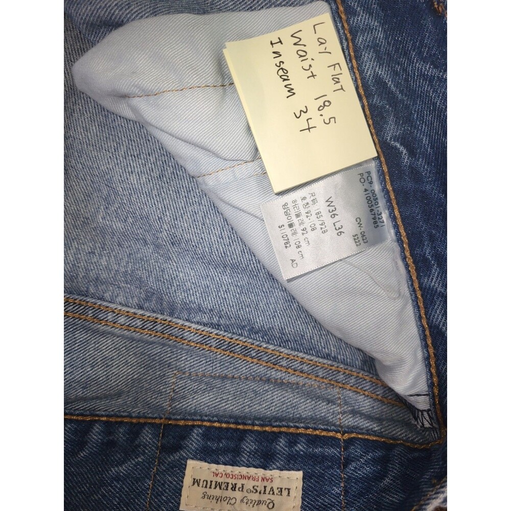 Levi's Premium 501 Original Fit Jeans Men's 37x34 (Tag 36x36) Medium Wash Blue - Picture 6 of 6